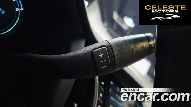 CADILLAC 6.2 2019 — photo 12 sur 32