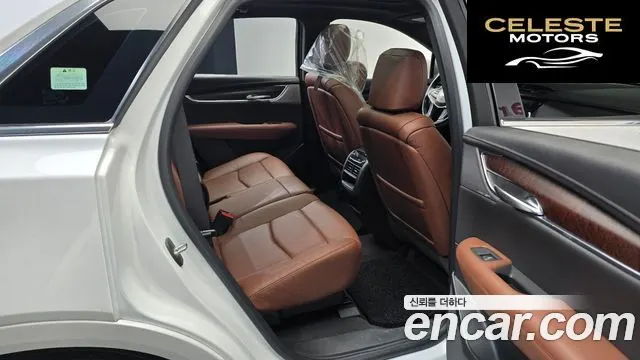 CADILLAC XT5 3.6 Premium Luxury AWD 2020 — photo 11 sur 20