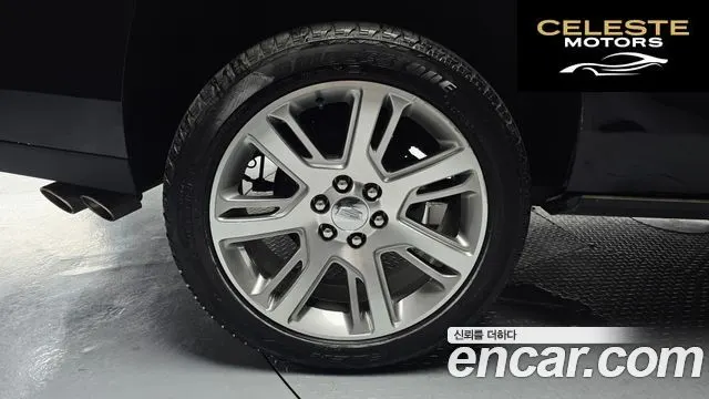 CADILLAC 6.2 2019 — photo 7 sur 32