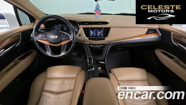 CADILLAC XT5 3.6 AWD 2018 — photo 10 sur 38