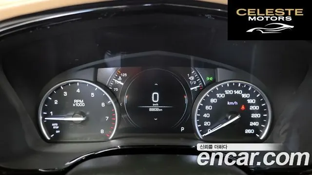 CADILLAC XT5 3.6 AWD 2018 — photo 11 sur 38