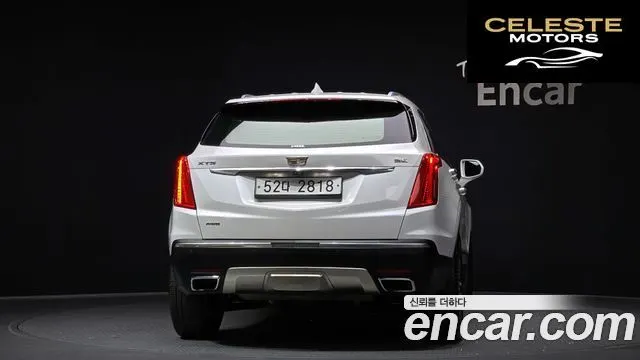 CADILLAC XT5 3.6 AWD 2018 — photo 4 sur 38