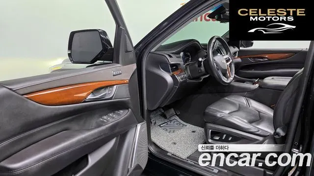 CADILLAC 6.2 2018 — photo 10 sur 20