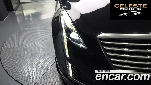 CADILLAC XT5 3.6 AWD 2019 — photo 7 sur 36