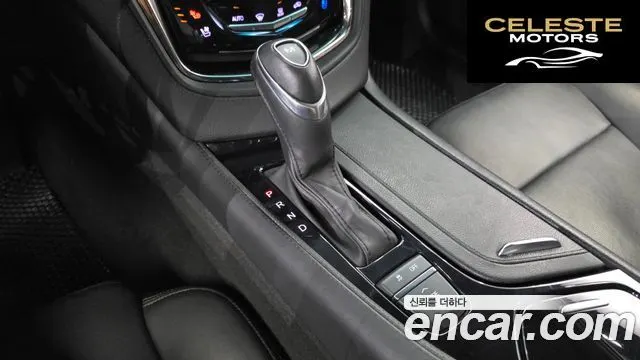 CADILLAC CTS 32.0 Luxury 2018 — photo 9 sur 20