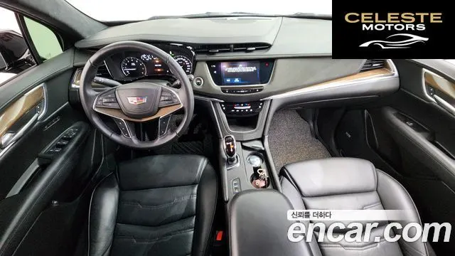 CADILLAC XT5 3.6 AWD 2018 — photo 10 sur 32