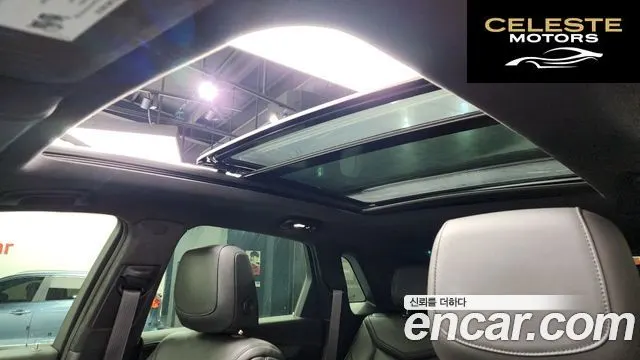 CADILLAC XT5 3.6 AWD 2018 — photo 22 sur 32