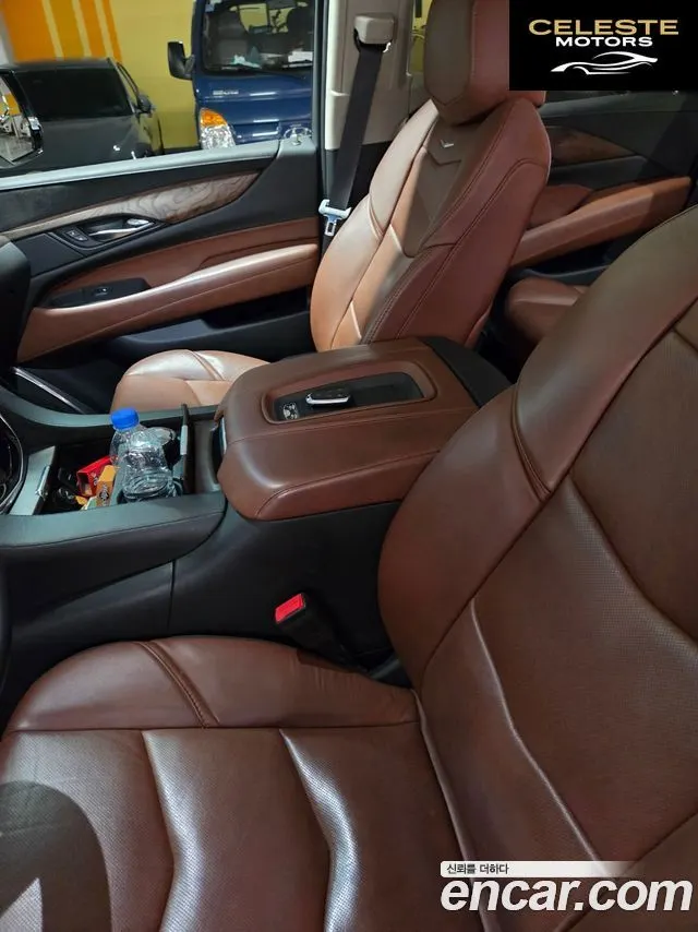 CADILLAC 6.2 2018 — photo 5 sur 24