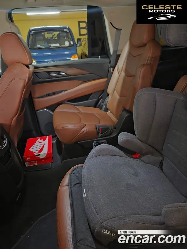CADILLAC 6.2 2018 — photo 6 sur 24