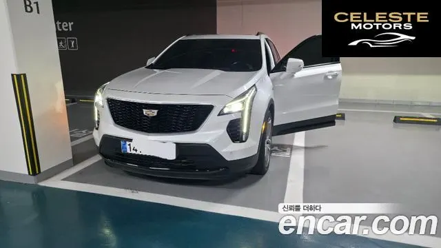 CADILLAC XT4 2.0 Sport AWD 2023 — photo 3 sur 22