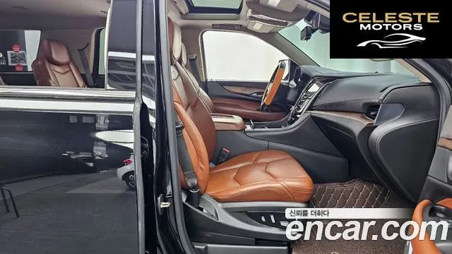 CADILLAC 6.2 2020 — photo 17 sur 38