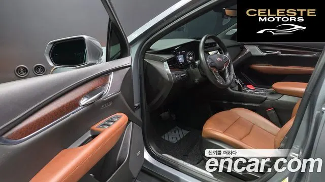 CADILLAC XT5 3.6 Premium Luxury AWD 2020 — photo 13 sur 38