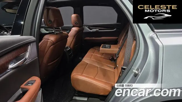 CADILLAC XT5 3.6 Premium Luxury AWD 2020 — photo 16 sur 38
