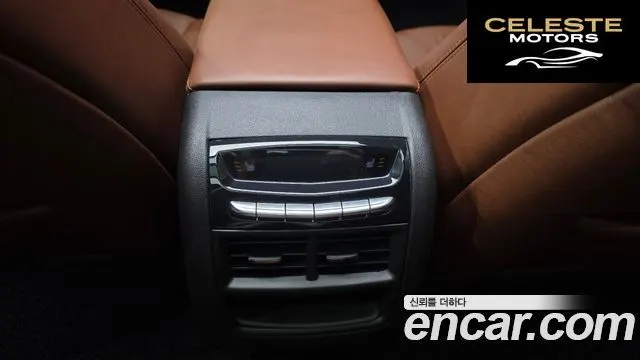 CADILLAC XT5 3.6 Premium Luxury AWD 2020 — photo 24 sur 38