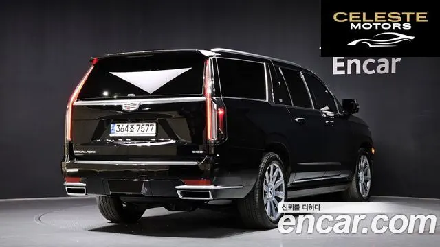 CADILLAC 56.2 ESV 2023 — photo 2 sur 38
