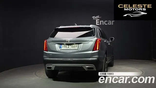 CADILLAC XT5 3.6 Premium Luxury AWD 2020 — photo 4 sur 38