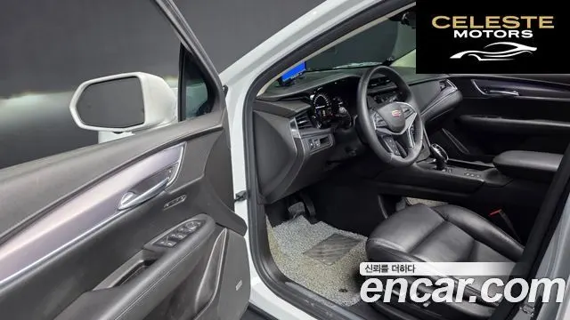 CADILLAC XT5 3.6 Premium Plus AWD 2018 — photo 13 sur 37