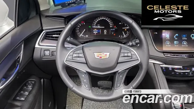 CADILLAC XT5 3.6 Premium Plus AWD 2018 — photo 19 sur 37