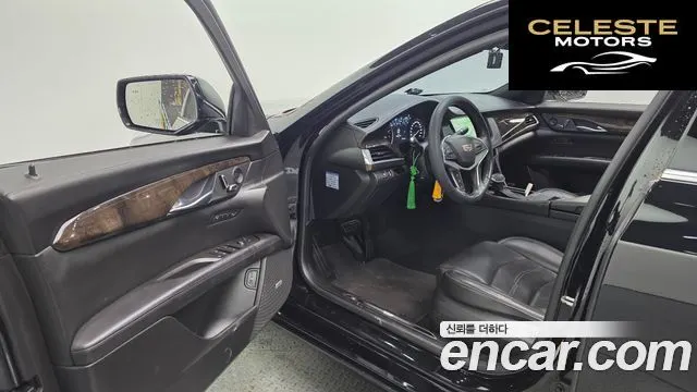 CADILLAC CT6 3.6 Premium AWD 2016 — photo 13 sur 33
