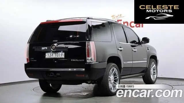 CADILLAC 6.2 2011 — photo 2 sur 26