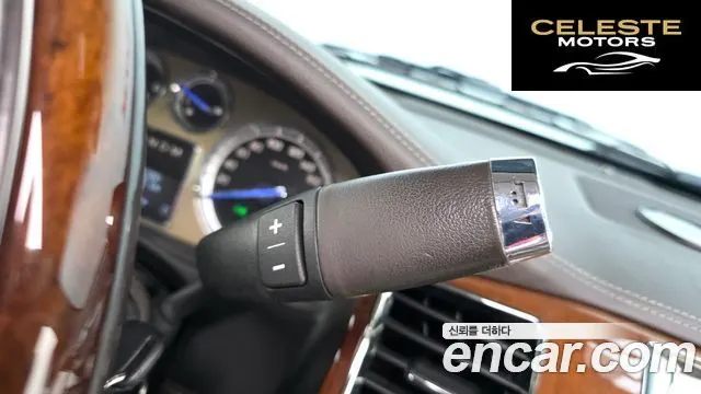 CADILLAC 6.2 2011 — photo 9 sur 26