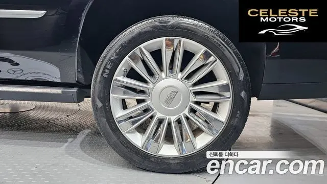 CADILLAC 6.2 2019 — photo 7 sur 33