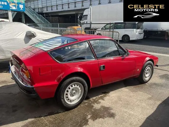 ALFA ROMEO 1300 1970 — photo 4 sur 8