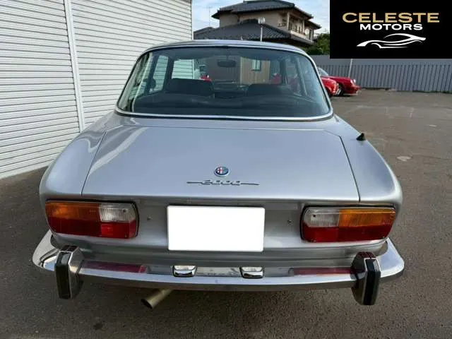 ALFA ROMEO 2000 2025 — photo 3 sur 8