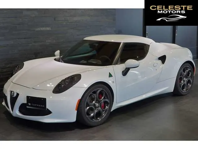 ALFA ROMEO 4C 2015 — photo 2 sur 8