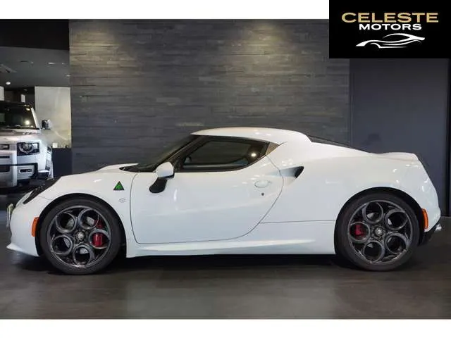 ALFA ROMEO 4C 2015 — photo 4 sur 8