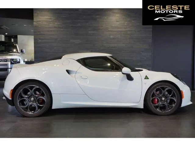 ALFA ROMEO 4C 2015 — photo 7 sur 8
