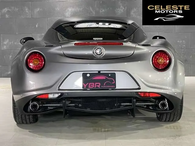 ALFA ROMEO 4C 2015 — photo 2 sur 8