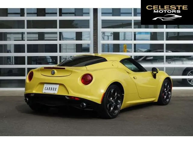 ALFA ROMEO 4C 2016 — photo 6 sur 8
