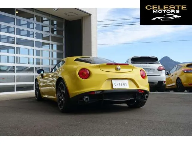 ALFA ROMEO 4C 2016 — photo 7 sur 8