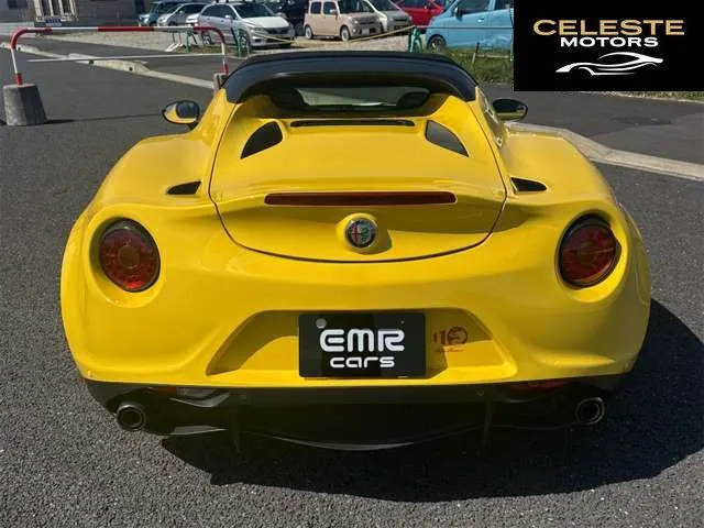 ALFA ROMEO 4C Spider 2019 — photo 2 sur 8
