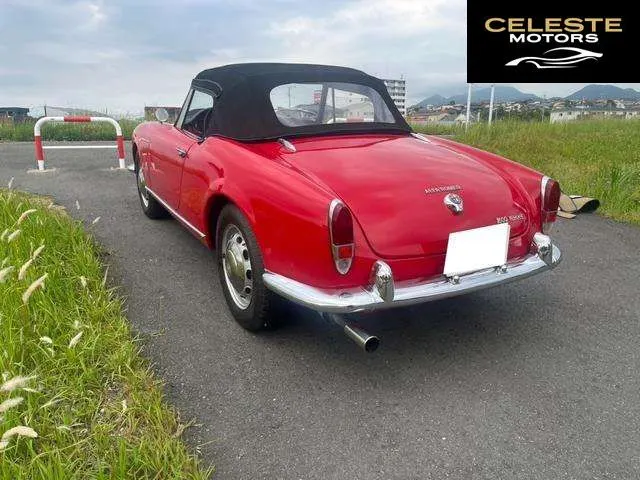 ALFA ROMEO Giulia 1966 — photo 4 sur 8