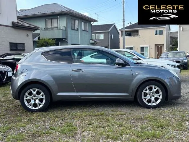 ALFA ROMEO MiTo 2011 — photo 2 sur 8