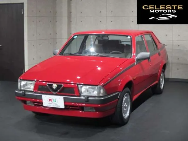 ALFA ROMEO Alfa 75 1992 — photo 2 sur 8