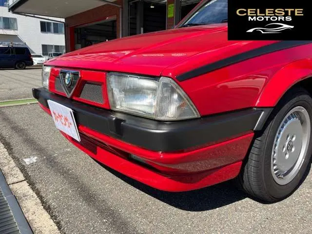 ALFA ROMEO Alfa 75 1989 — photo 6 sur 8