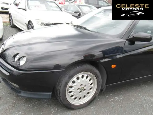 ALFA ROMEO Alfa GTV 1997 — photo 5 sur 8