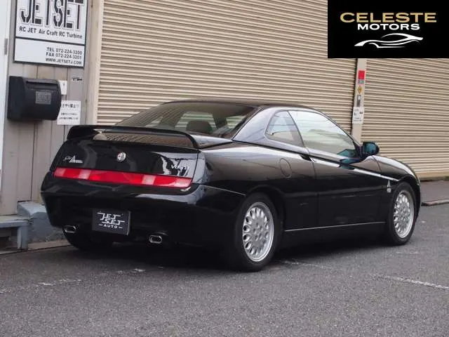 ALFA ROMEO Alfa GTV 2001 — photo 1 sur 8