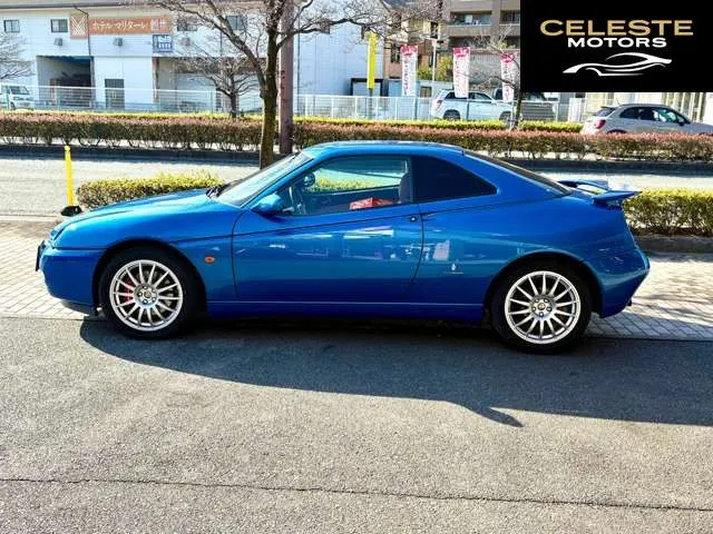 ALFA ROMEO Alfa GTV 2005 — photo 6 sur 8