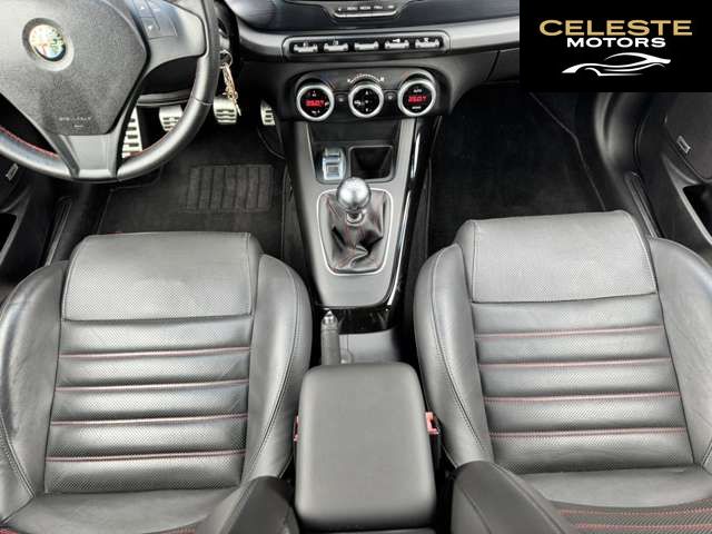 ALFA ROMEO Giulietta 2013 — photo 5 sur 8