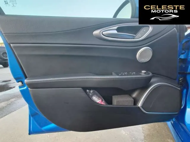 ALFA ROMEO Giulia 2019 — photo 6 sur 8