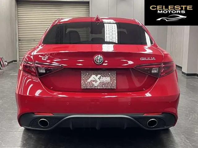ALFA ROMEO Giulia 2019 — photo 4 sur 8