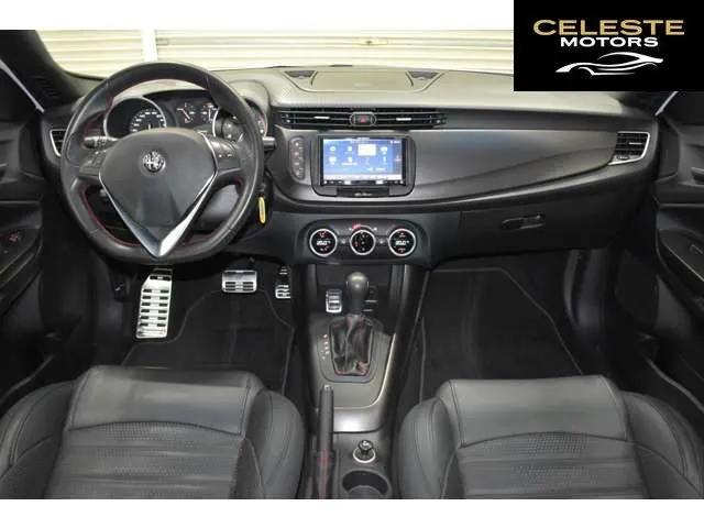 ALFA ROMEO Giulietta 2017 — photo 8 sur 8