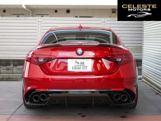ALFA ROMEO Giulia 2018 — photo 4 sur 8