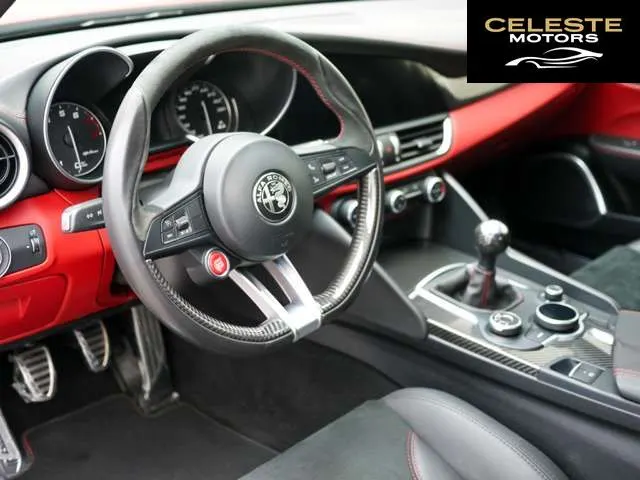 ALFA ROMEO Giulia 2018 — photo 7 sur 8
