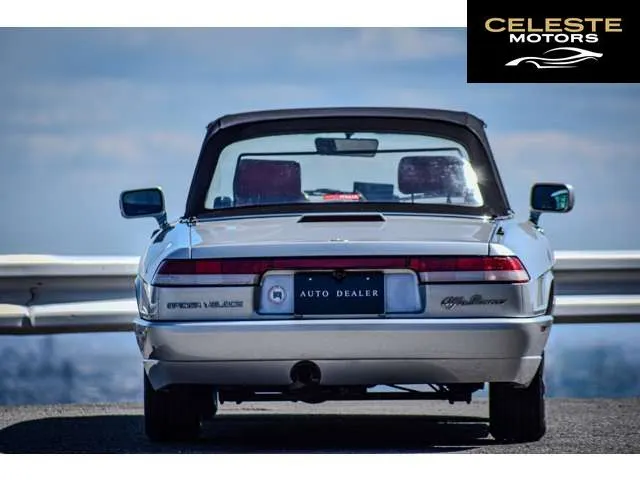 ALFA ROMEO Alfa Spider 1991 — photo 5 sur 8