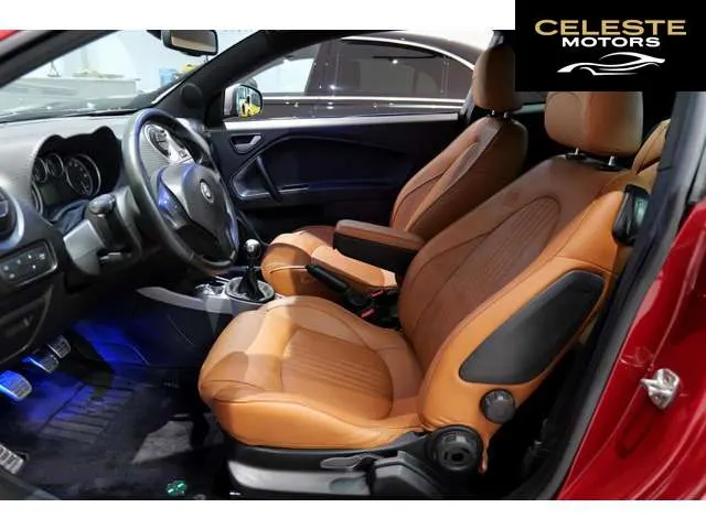 ALFA ROMEO MiTo 2011 — photo 2 sur 8